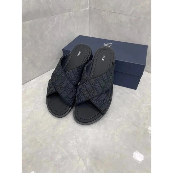 休闲满印皮革凉鞋-2964